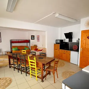 Le Rocher - On The Ground Floor For 7 People Appartement